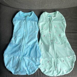 Sleepea 5-Second Swaddle, size S - Blue Sky Stars, Teal Planets - NWOT